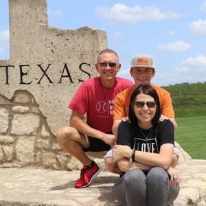 Meet your Posher, Lana